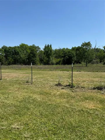 $299,900 | 6674 Fm 3060, Midway, TX 75852
