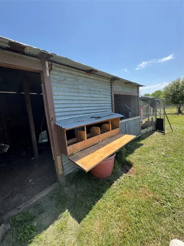 $299,900 | 6674 Fm 3060, Midway, TX 75852