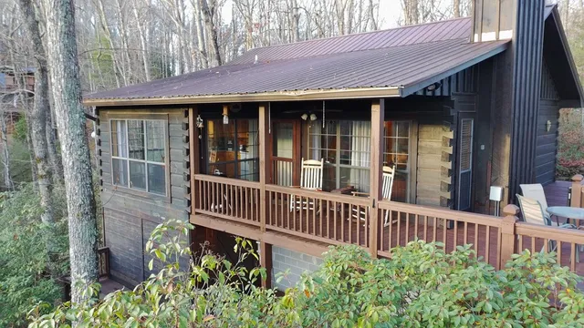 $465,000 | 152 Broken Arrow Path, Blue Ridge, GA 30513