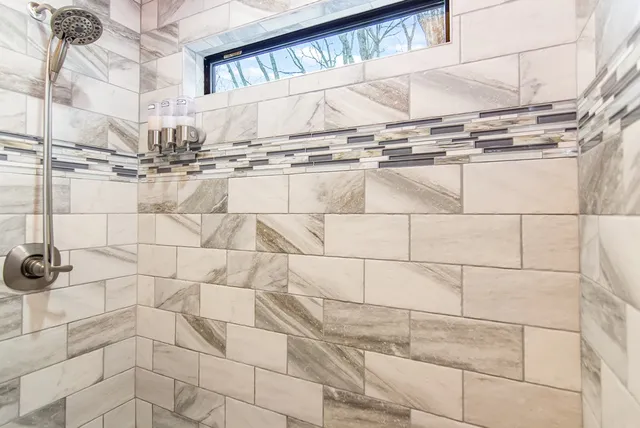 $465,000 | 152 Broken Arrow Path, Blue Ridge, GA 30513