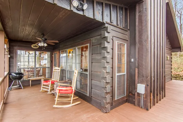 $465,000 | 152 Broken Arrow Path, Blue Ridge, GA 30513