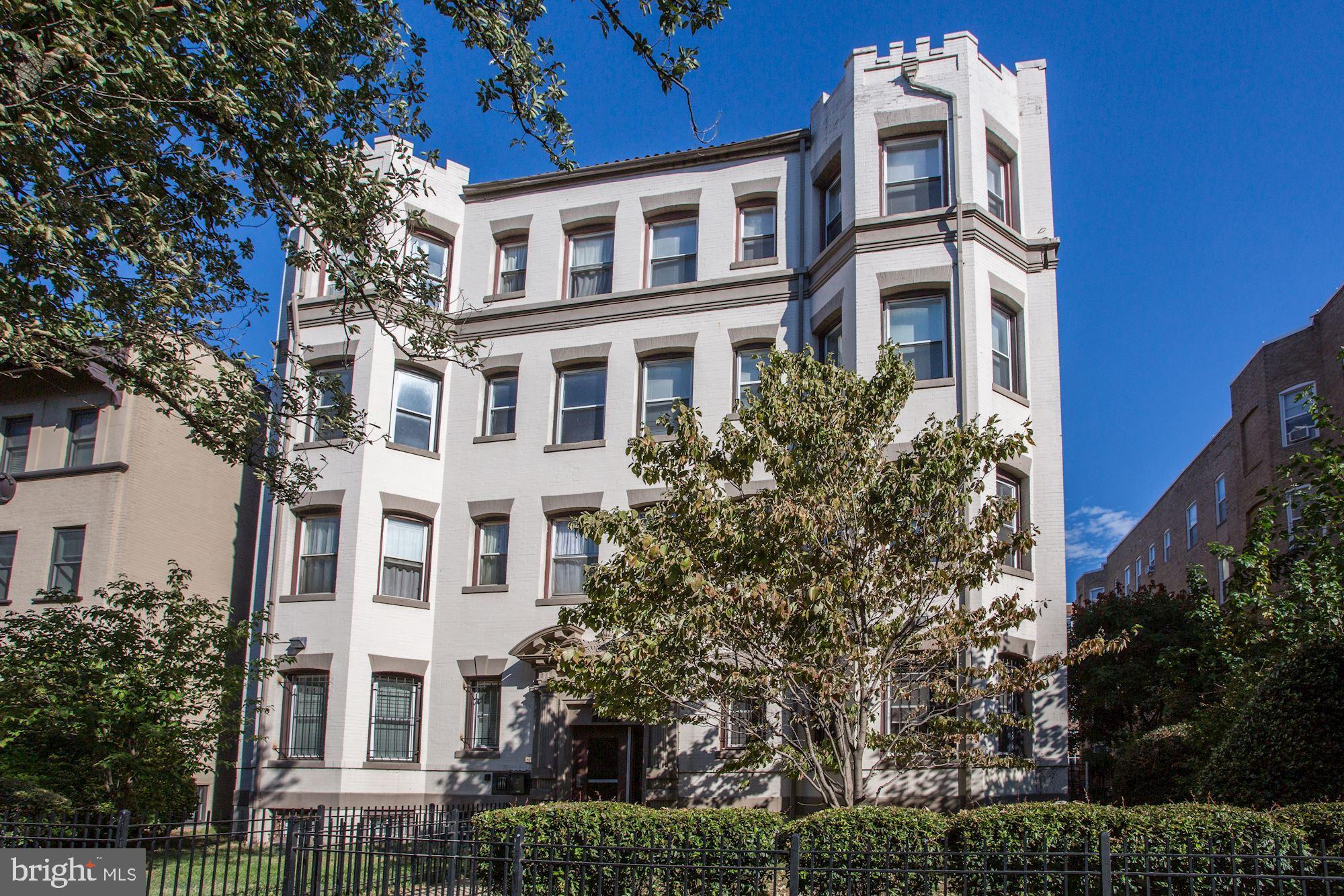 Welcome to 1421 Columbia Rd. NW
