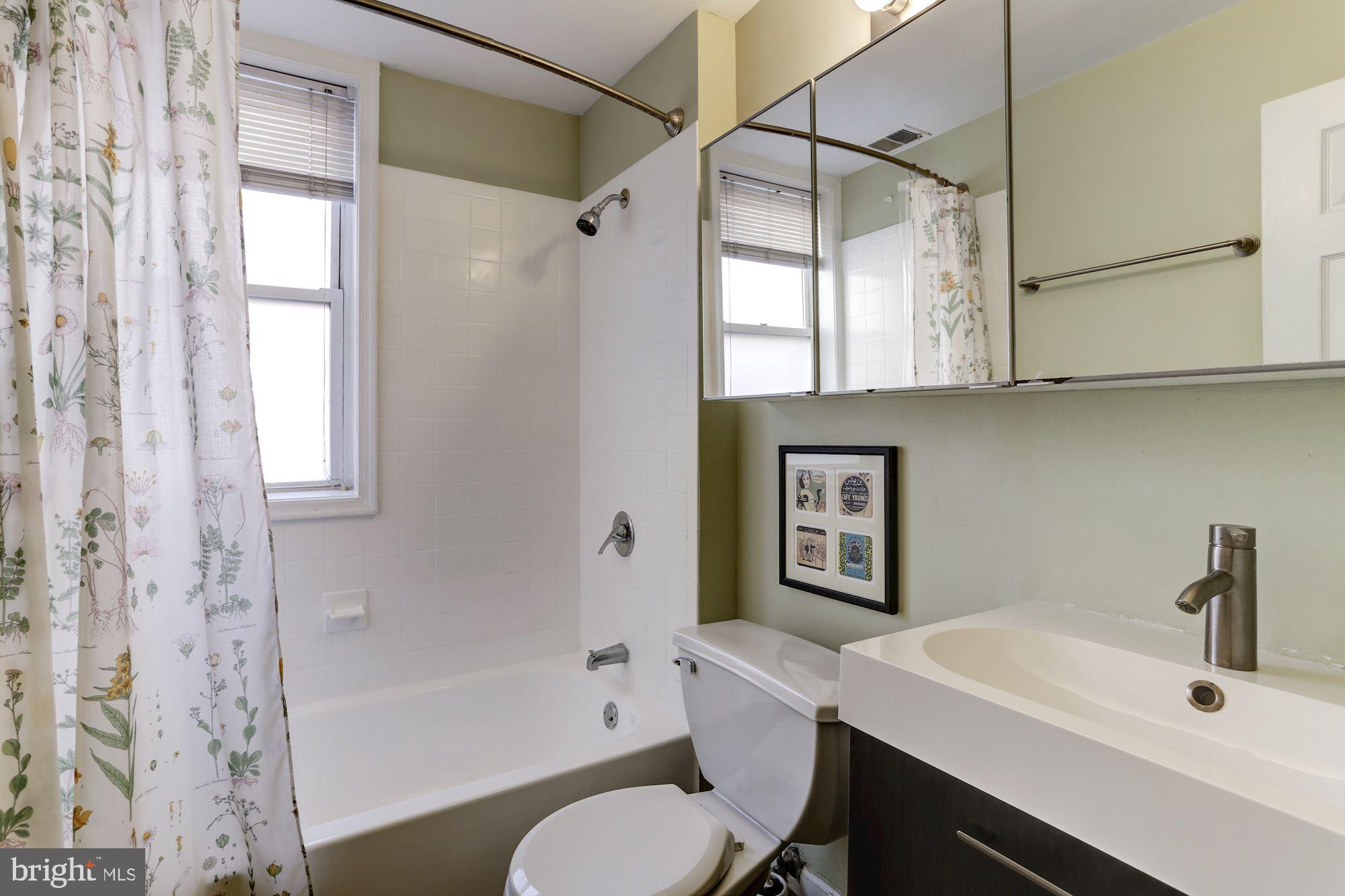 1421 Columbia Road Northwest, Unit 203 Washington, DC 20009 - Photo 15 of 18 Bathroom