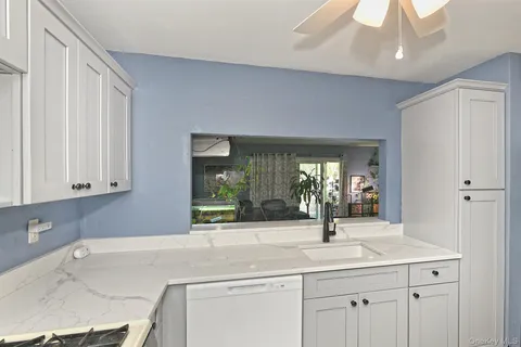 $430,000 | 130 Commodore Circle, Port Jefferson Station, NY 11776