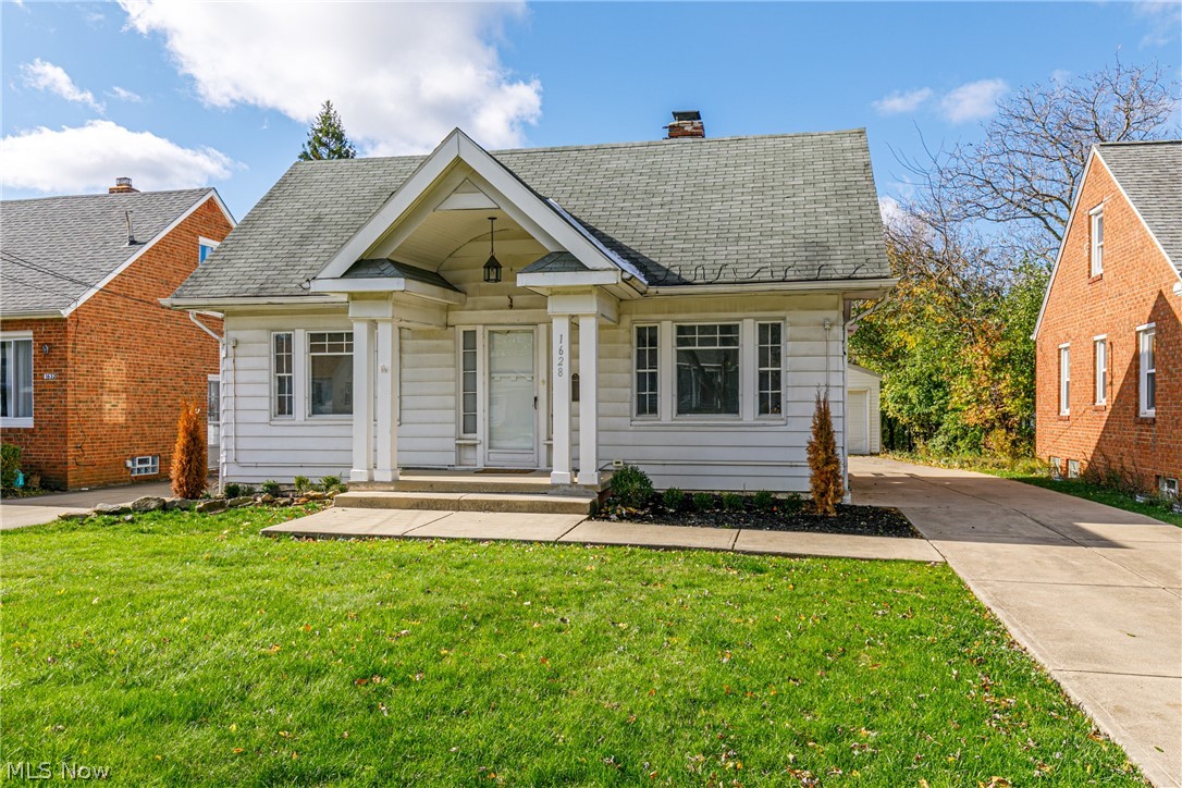 1628 Lander Road Cleveland, OH 44124 - Photo 1 of 29