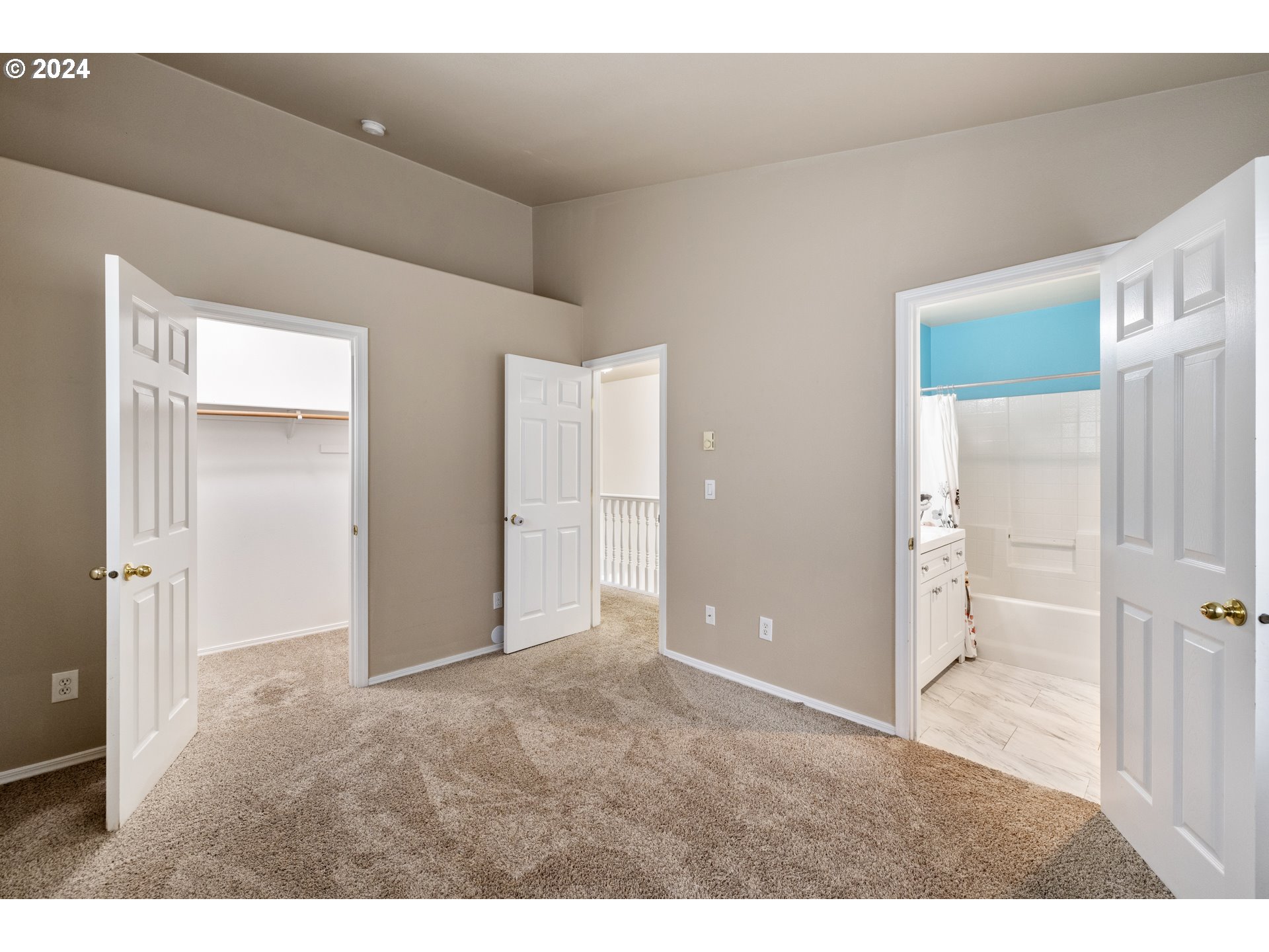 14340 Southwest Cougar Ridge Drive Beaverton, OR 97008 - Photo 25 of 37 a view of an empty room