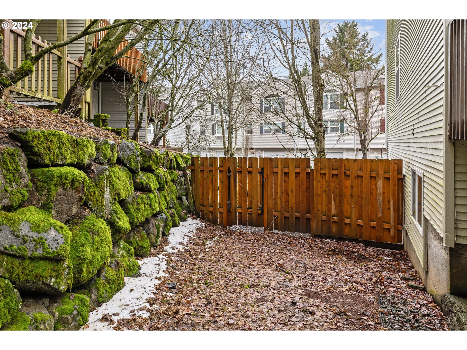 14340 Southwest Cougar Ridge Drive Beaverton, OR 97008 - Photo 37 of 37 a view of a backyard of the house
