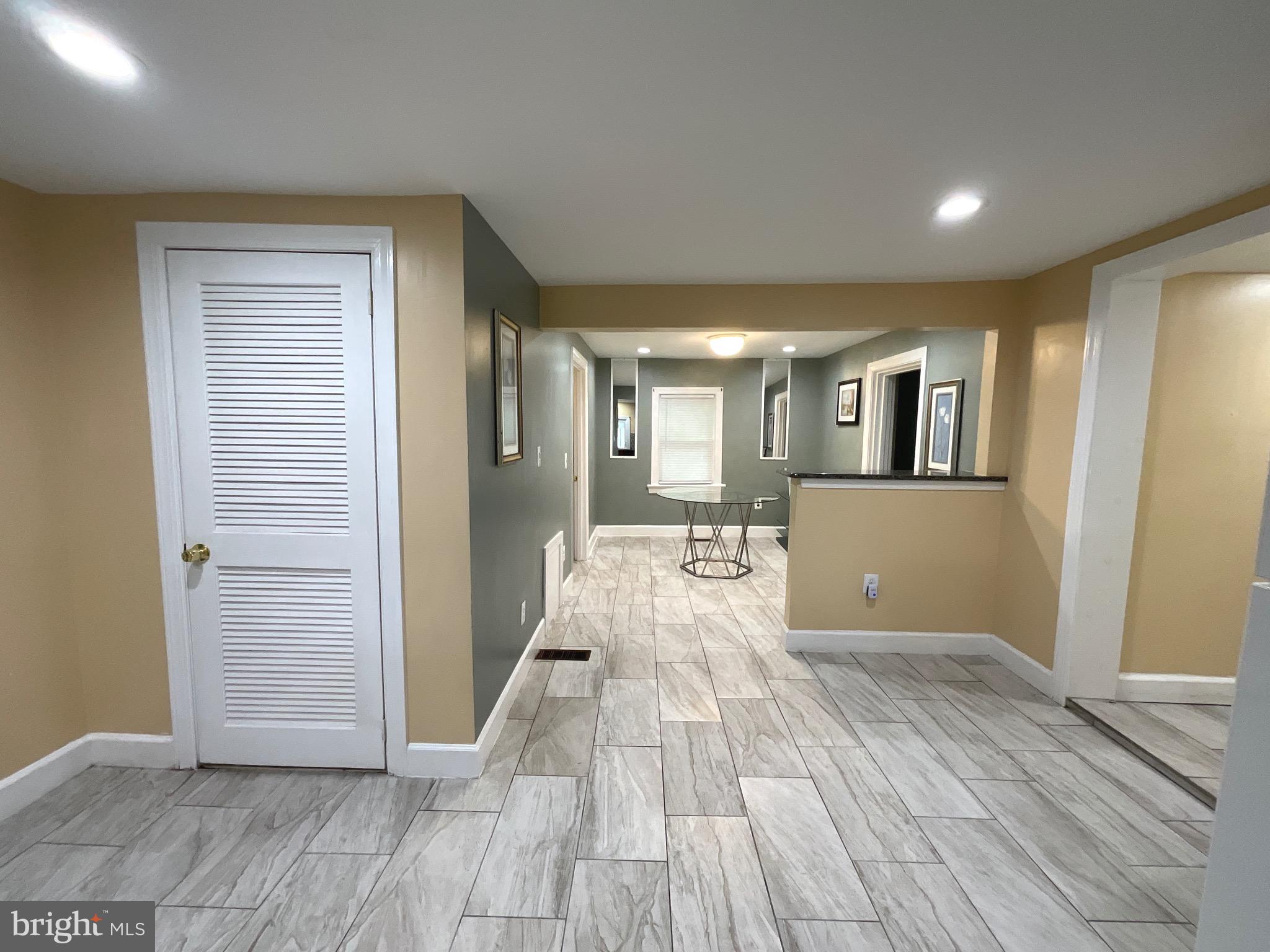 86 Kelley Road Fredericksburg, VA 22405 - Photo 15 of 36 wooden floor in a hall with an entryway