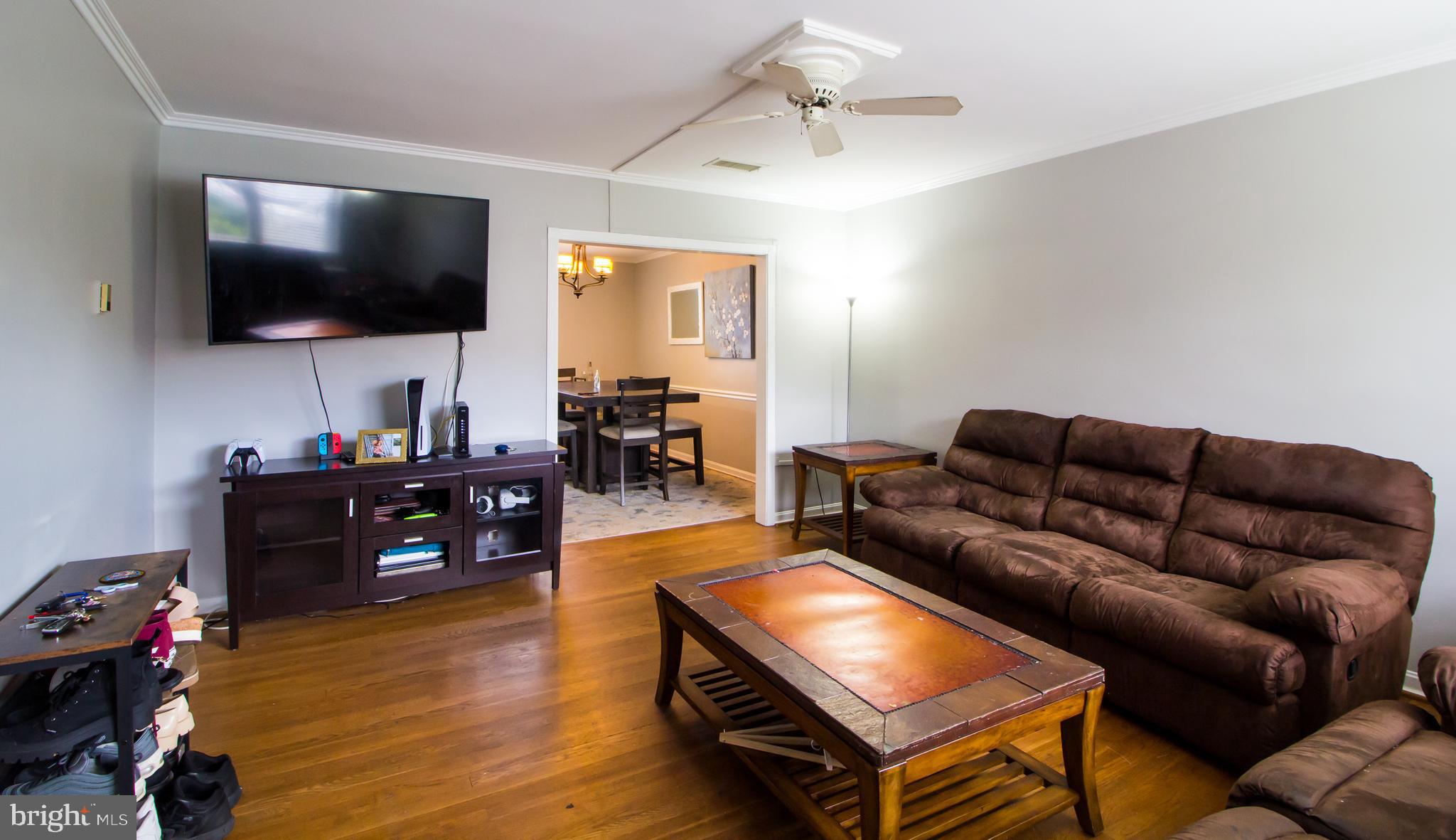 1735 Red Oak Road Parkville, MD 21234 - Photo 3 of 39 Gallery Image 3