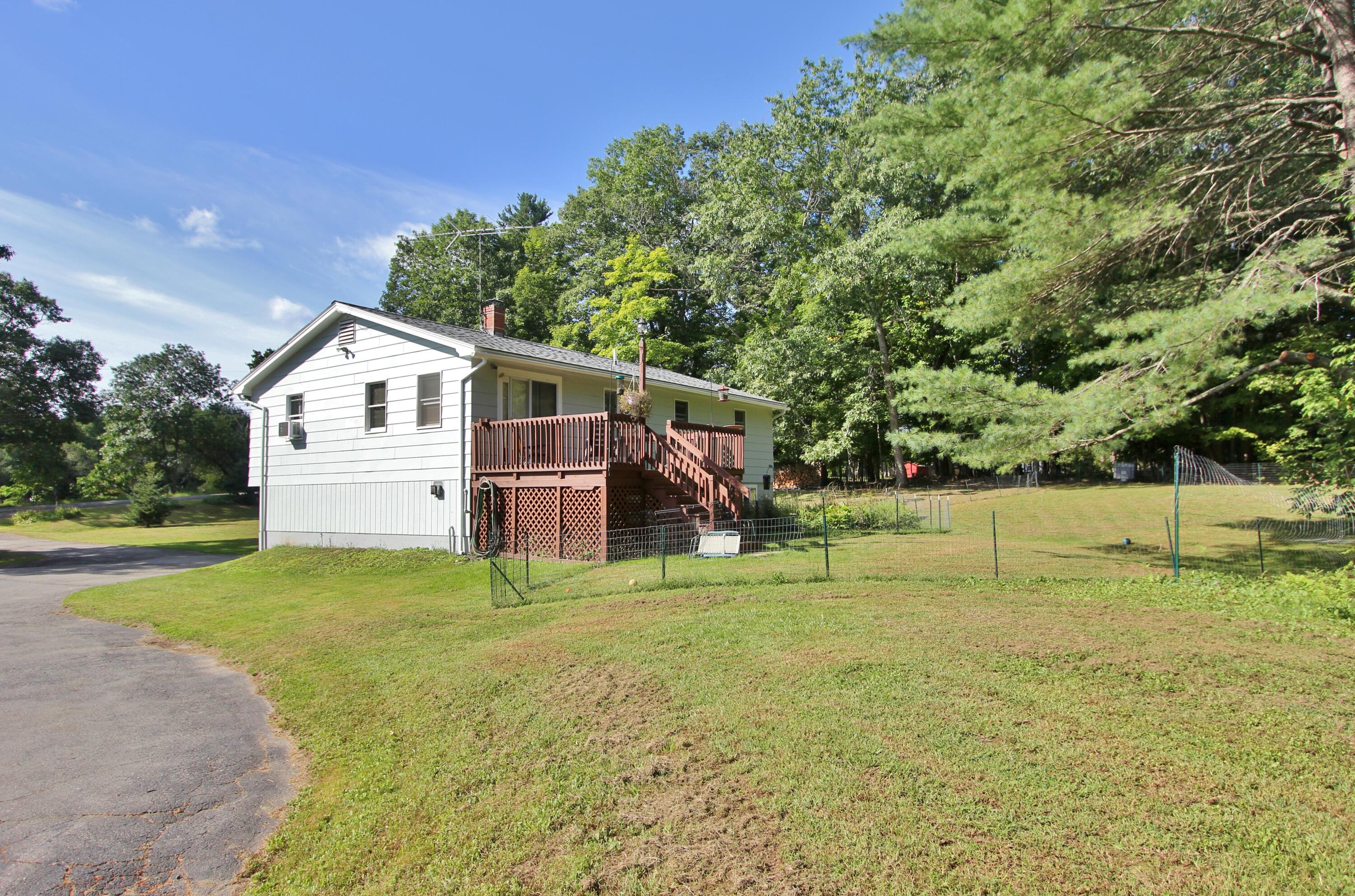 308 Hudson Road Corinth, ME 04427 - Photo 4 of 22 4