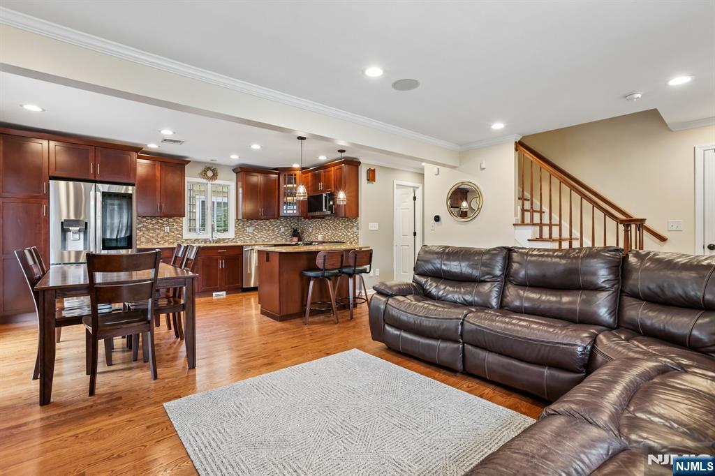 74 Overhill Road Belleville, NJ 07109 - Photo 9 of 40 Gallery Image 9