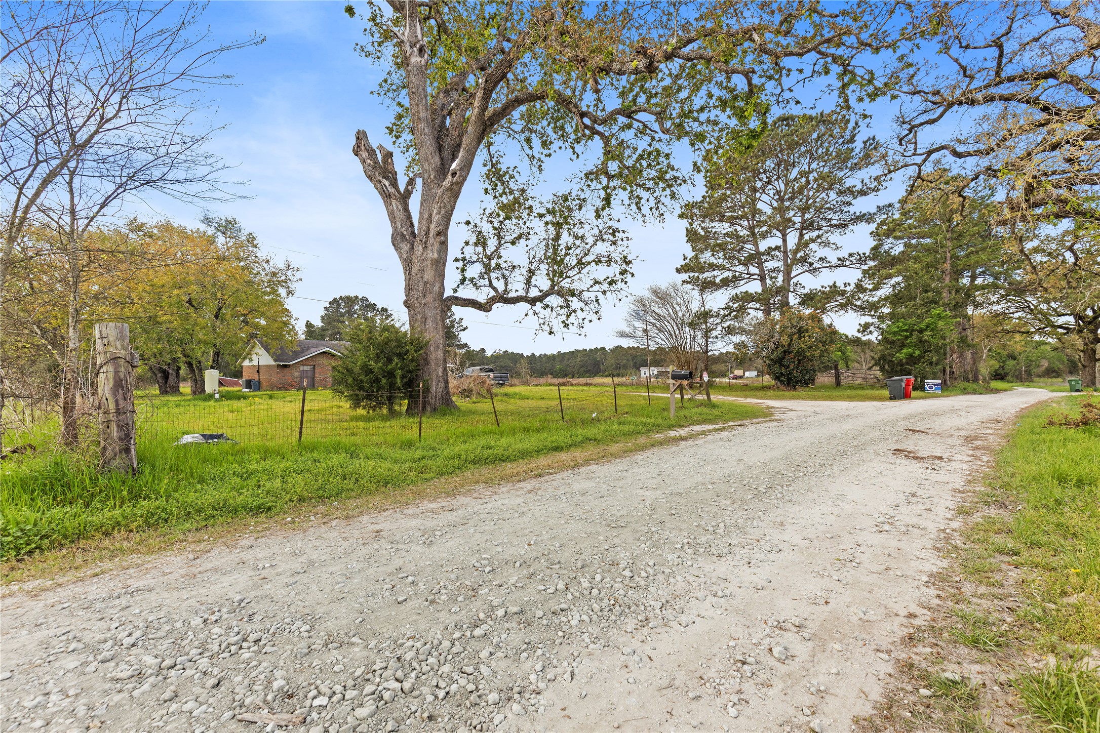 165 Davidson Road Huntsville, TX 77320 - Photo 14 of 24