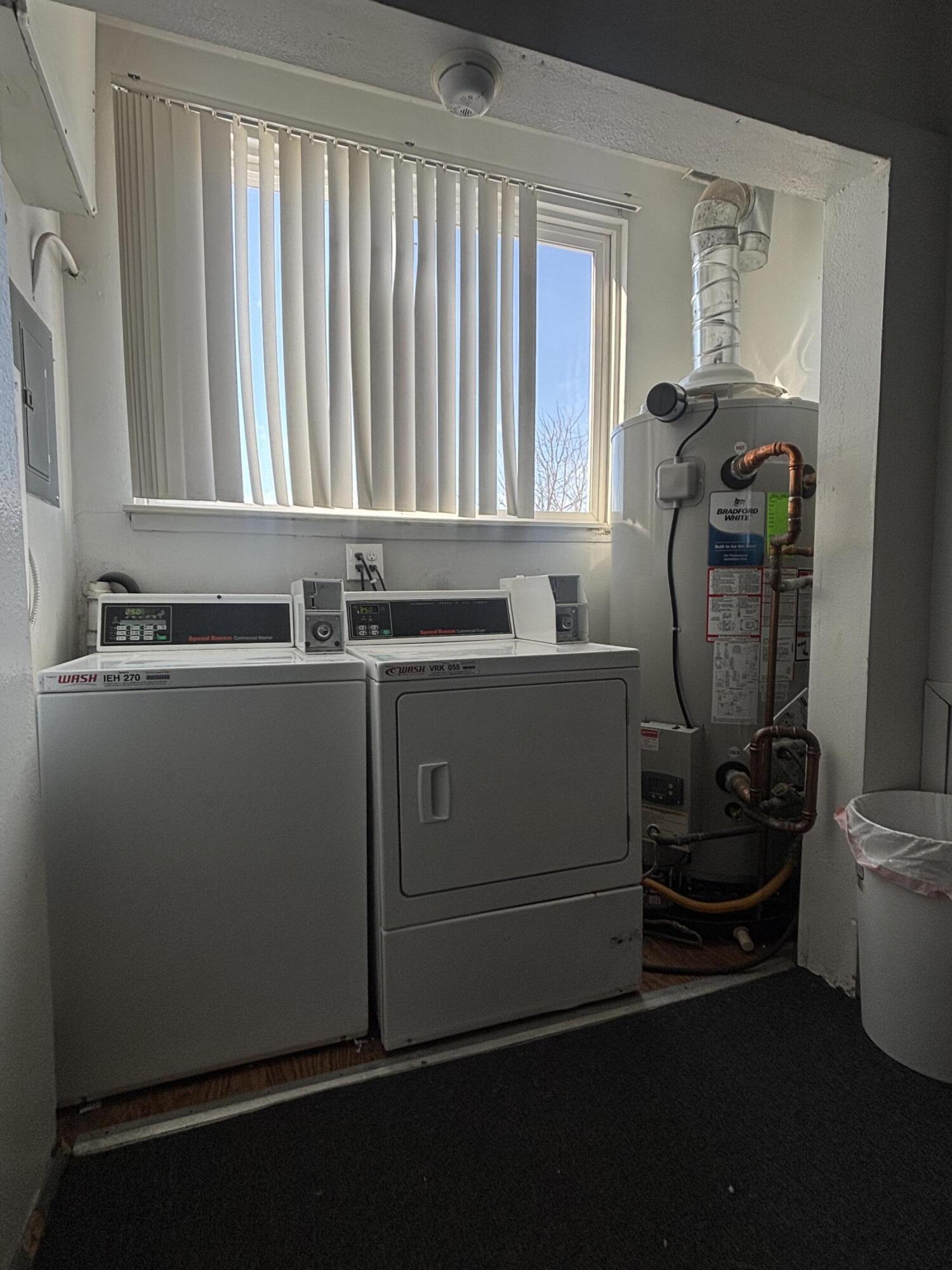 157 Canfield Street, Unit 10 Milan, MI 48160 - Photo 14 of 16 IMG_0347