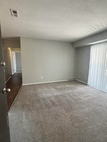 $1,095 | 157 Canfield Street, Unit 10, Milan, MI 48160