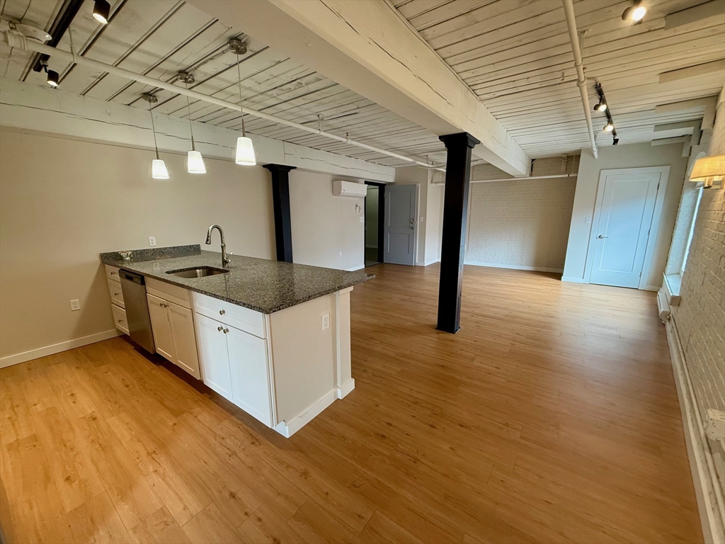 55 Sterling Street, Unit 208 Clinton, MA 01510 - Photo 4 of 31