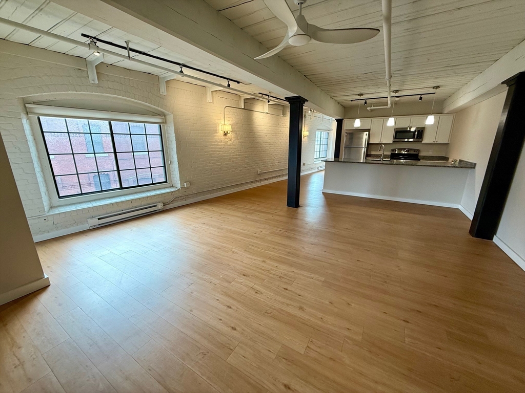 55 Sterling Street, Unit 208 Clinton, MA 01510 - Photo 5 of 31