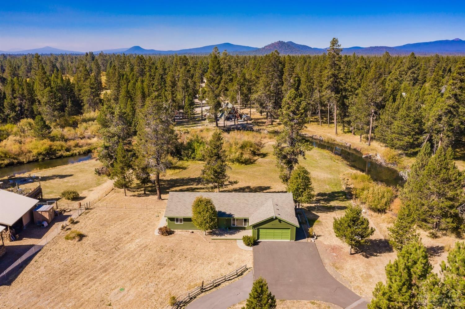 55117 Huntington Road Bend, OR 97707 - Photo 1 of 24 Primary Photo