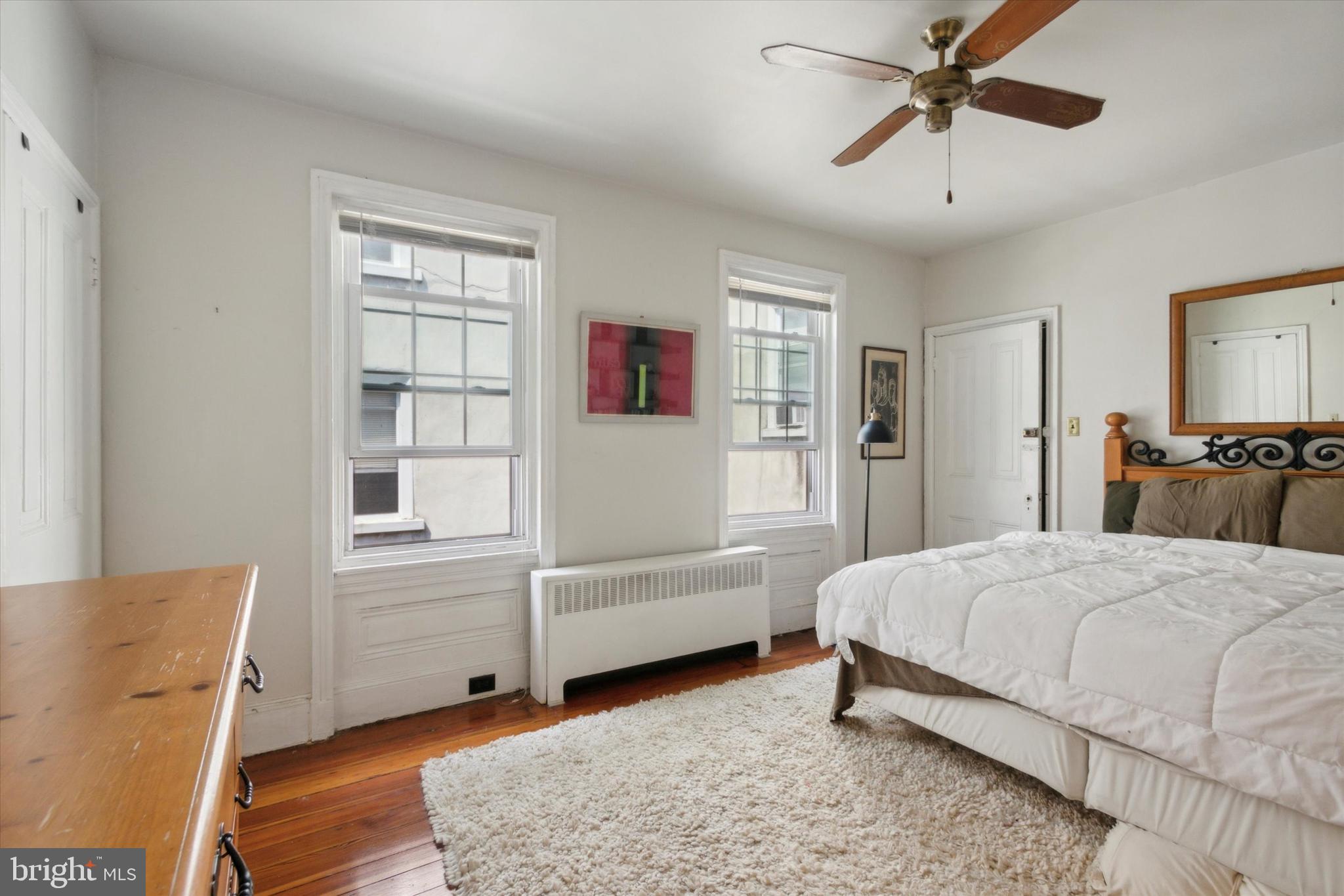 962 North 5th Street Philadelphia, PA 19123 - Photo 14 of 32
