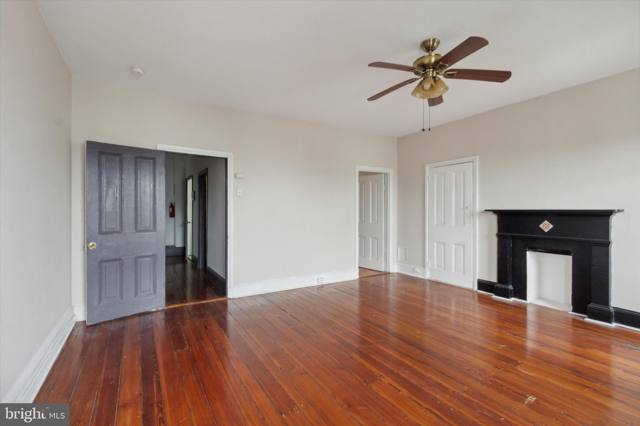 962 North 5th Street Philadelphia, PA 19123 - Photo 24 of 32