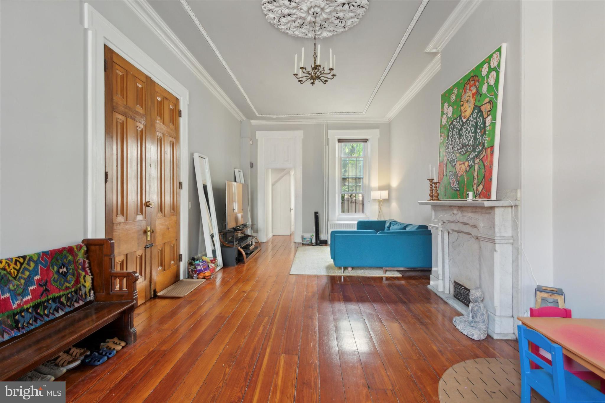 962 North 5th Street Philadelphia, PA 19123 - Photo 7 of 32