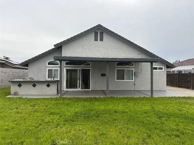 $599,999 | 366 Flordason Drive, Calimesa, CA 92320