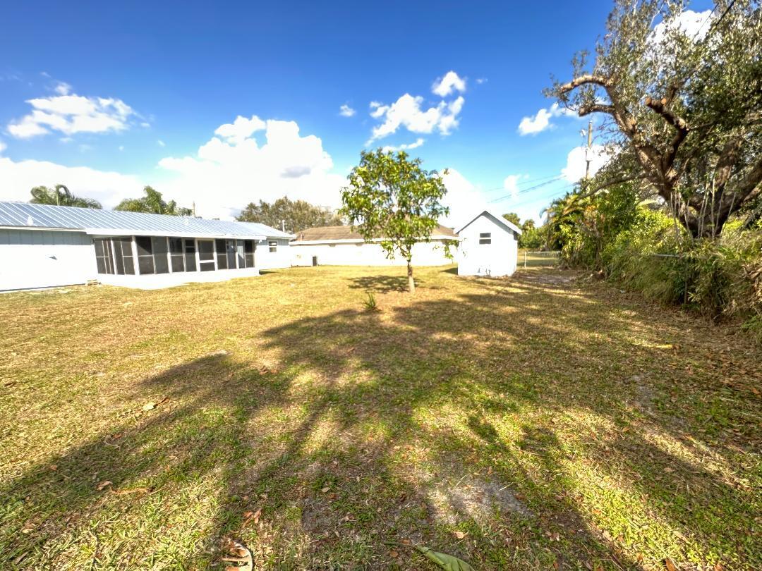 932 Southwest Bay State Road Port St. Lucie, FL 34953 - Photo 4 of 11 Bay Sate 1