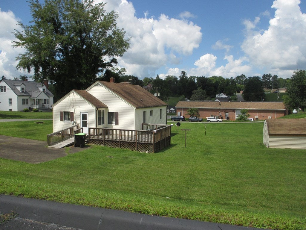 111-125 Library Street Independence, VA 24348 - Photo 5 of 6 Gallery Image 5