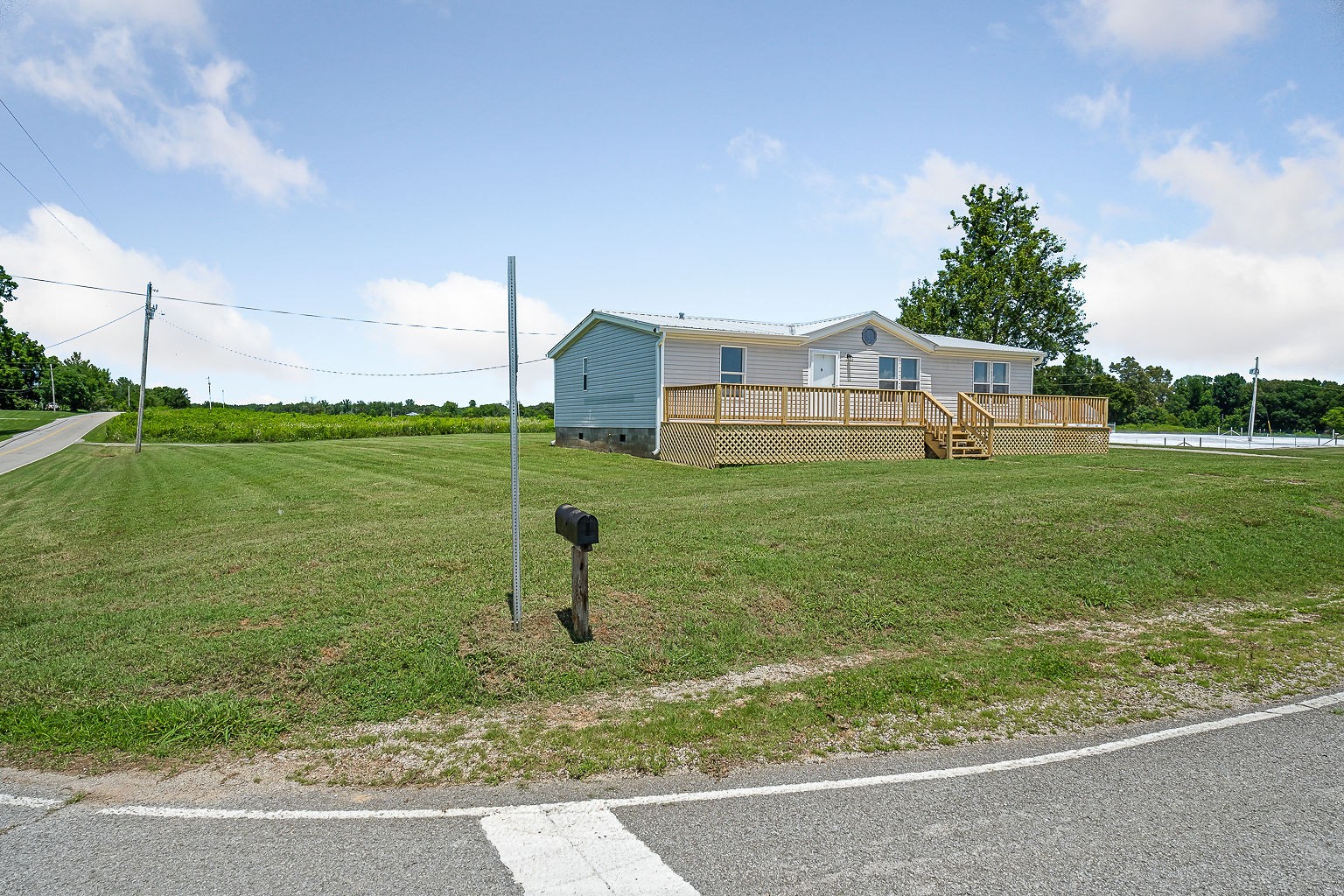 1926 East Pin Hook Road Sparta, TN 38583 - Photo 1 of 32 Gallery Image 1