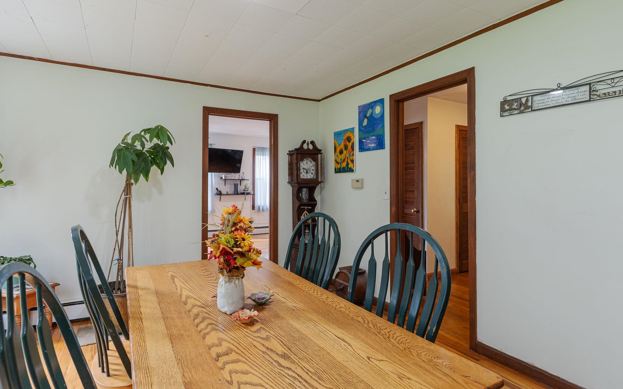 83 Old County Road Westmoreland, NH 03467 - Photo 8 of 42