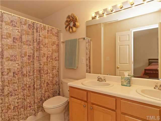 5305 Glen Canyon Road Raleigh, NC 27616 - Photo 15 of 24