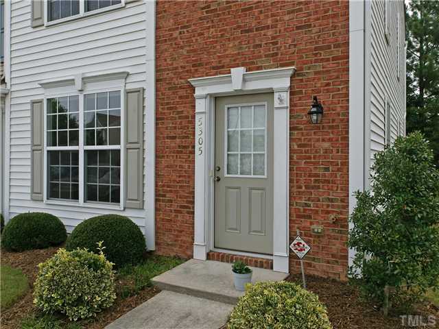 5305 Glen Canyon Road Raleigh, NC 27616 - Photo 2 of 24