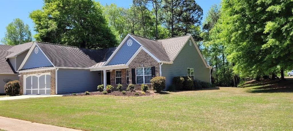 310 Andrew Ridge Drive Jefferson, GA 30549 - Photo 3 of 52 front view of a house with a yard