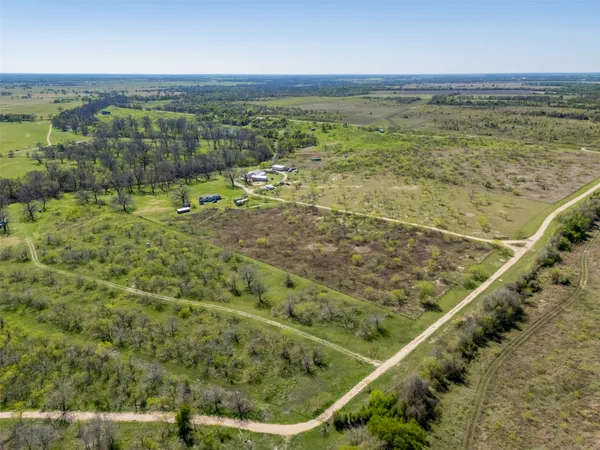 $470,000 | 400 Private Road 4295, Rockdale, TX 76567