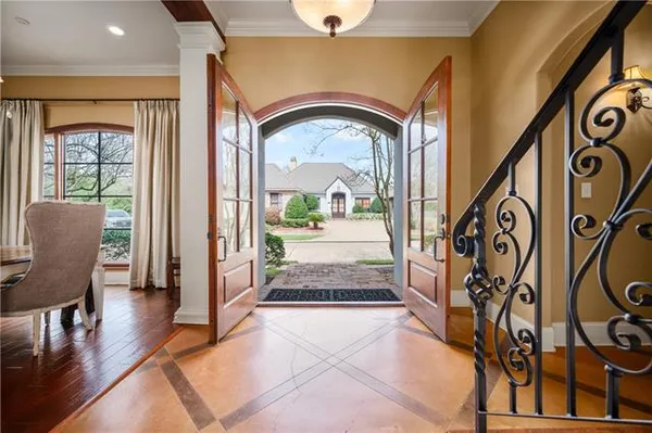 $749,000 | 6008 Stonegate Drive, Alexandria, LA 71303