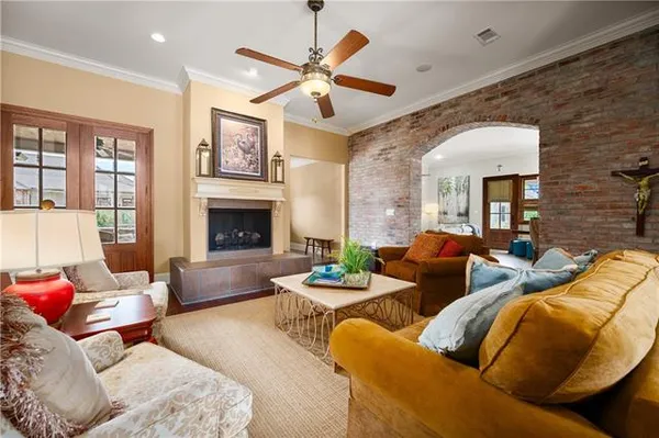 $749,000 | 6008 Stonegate Drive, Alexandria, LA 71303