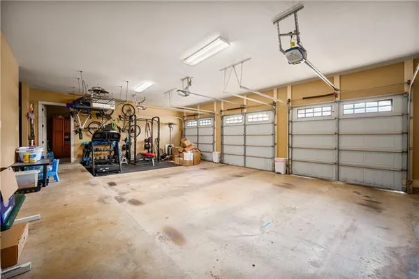 $749,000 | 6008 Stonegate Drive, Alexandria, LA 71303