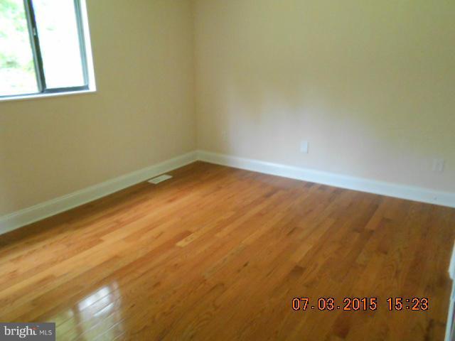 9300 Friar Road Fort Washington, MD 20744 - Photo 8 of 12 Bedroom