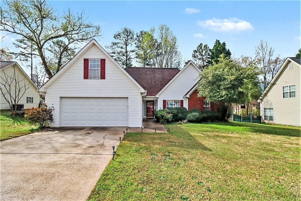 275 Greenfield Way Covington, GA 30016 - Photo 2 of 32