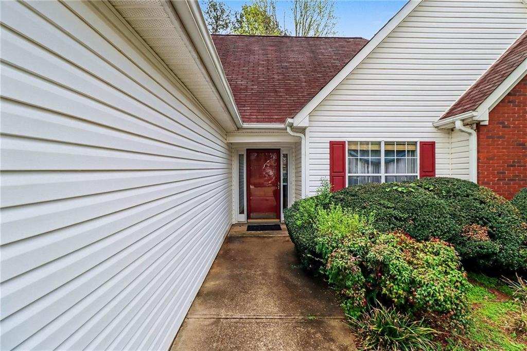 275 Greenfield Way Covington, GA 30016 - Photo 5 of 32