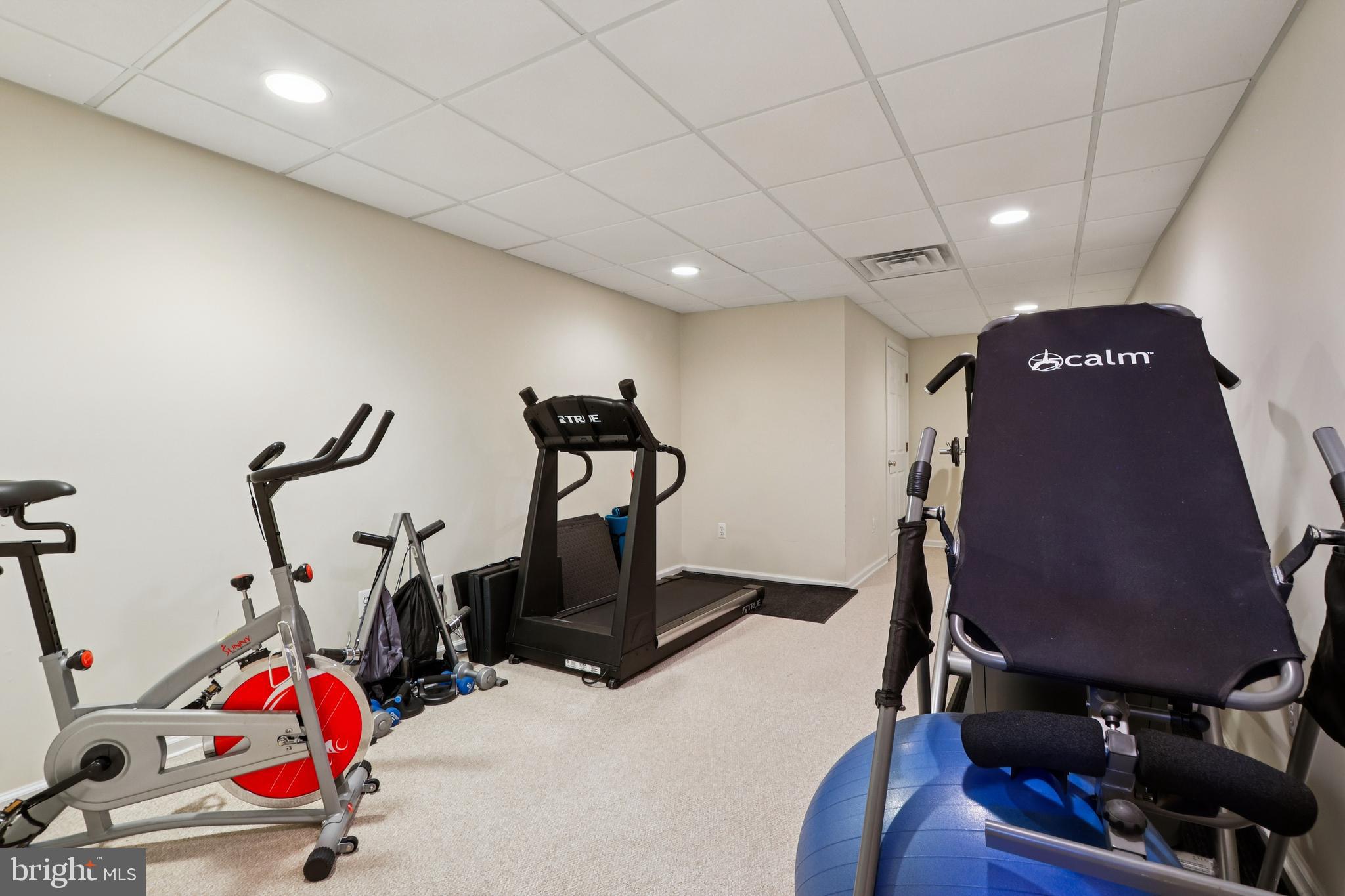 7 Fox Run Road Pennington, NJ 08534 - Photo 52 of 81