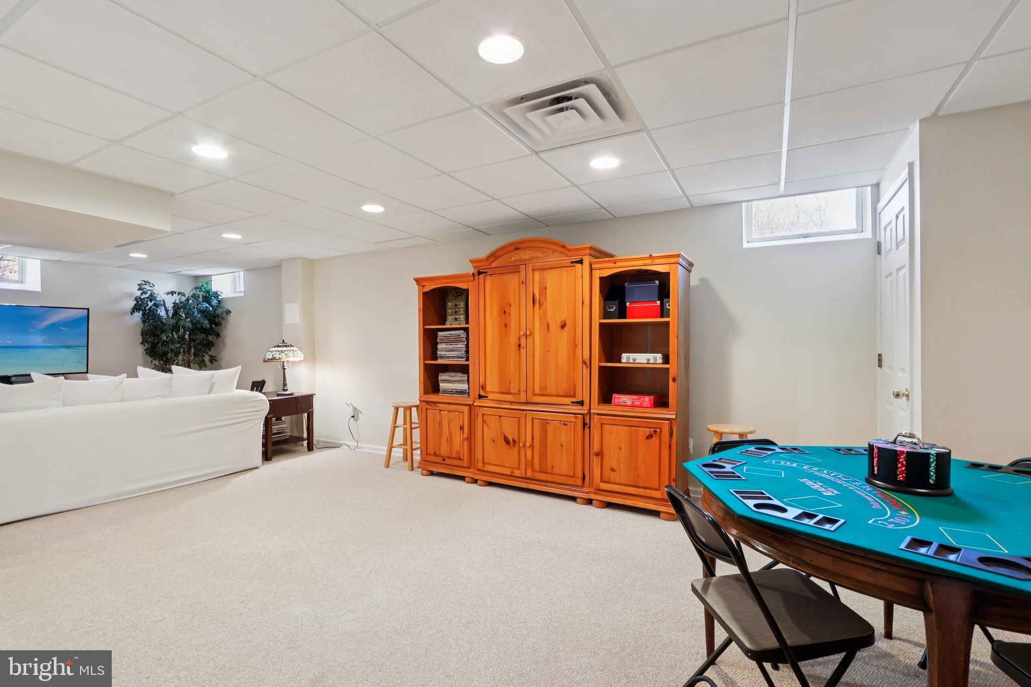 7 Fox Run Road Pennington, NJ 08534 - Photo 53 of 81