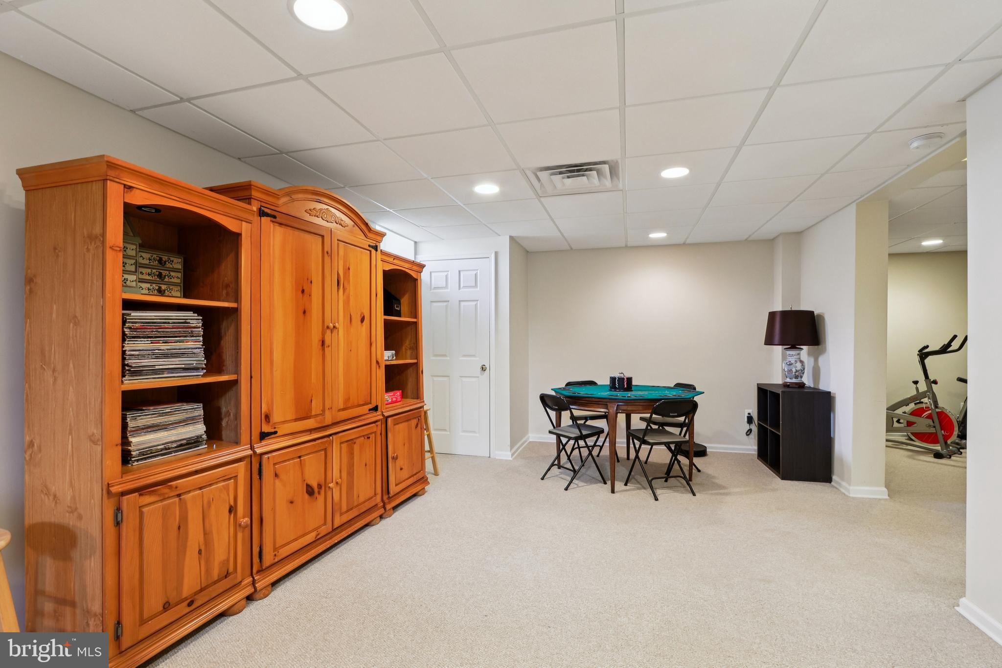 7 Fox Run Road Pennington, NJ 08534 - Photo 54 of 81