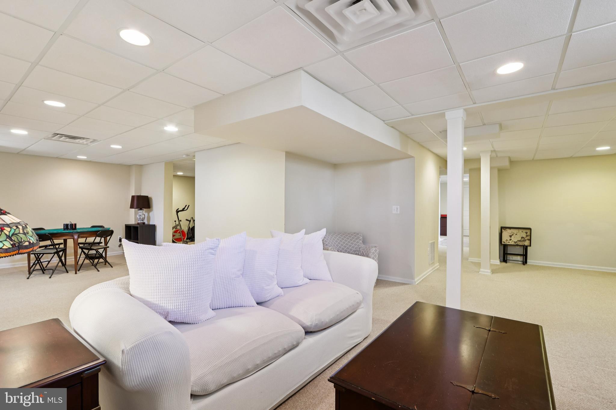 7 Fox Run Road Pennington, NJ 08534 - Photo 57 of 81