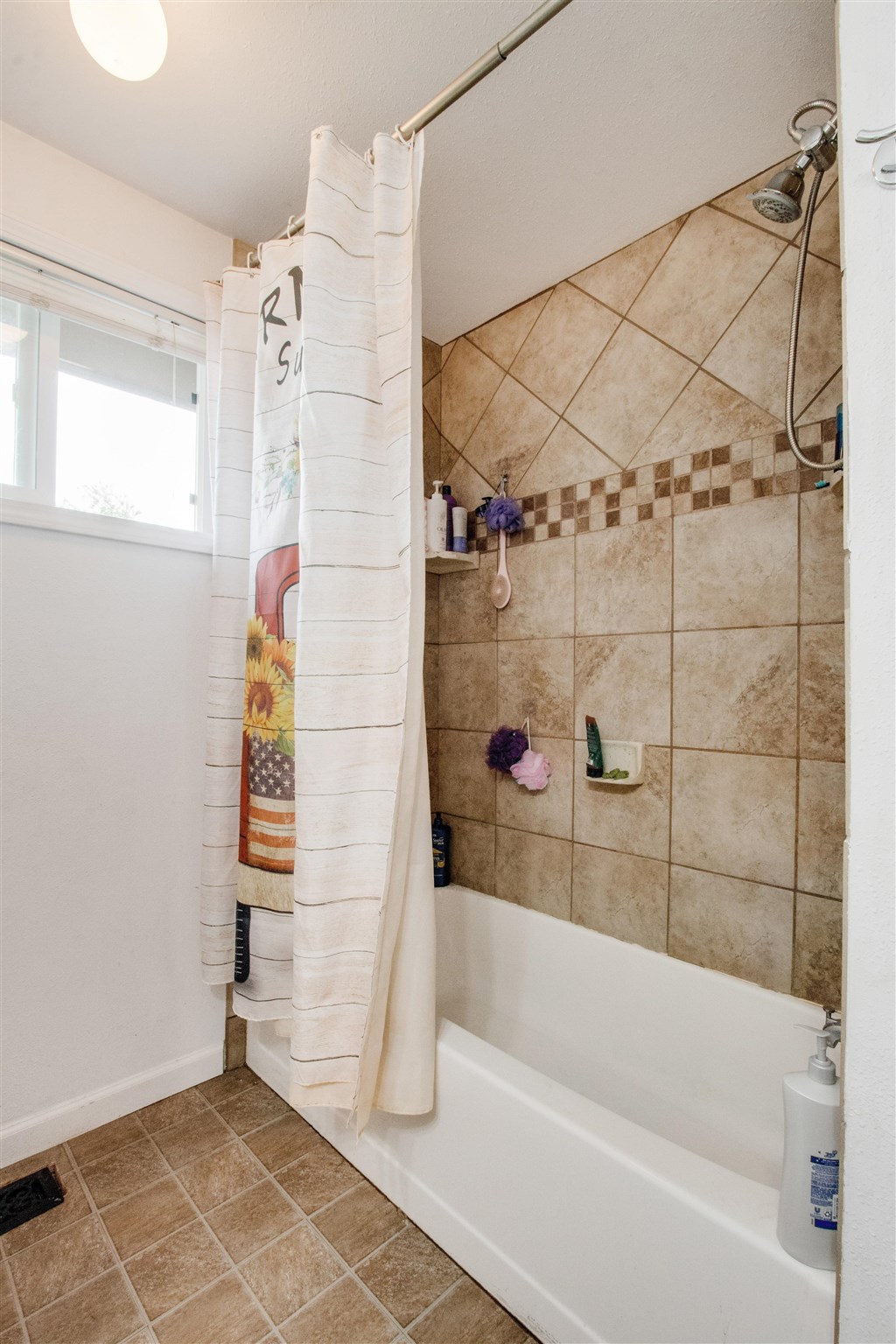 506 North Bessie Road Spokane Valley, WA 99212 - Photo 31 of 33 Gallery Image 31