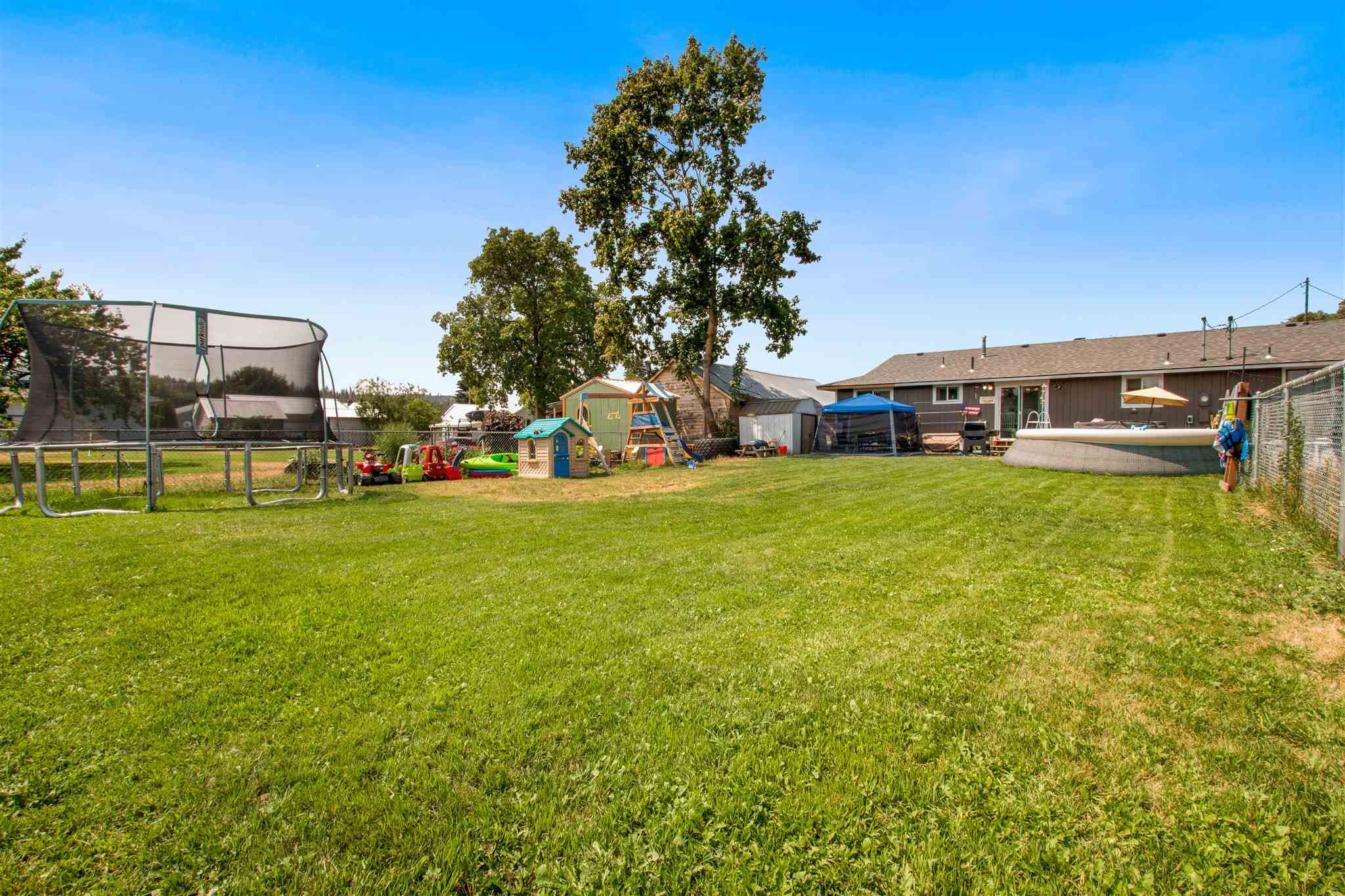 506 North Bessie Road Spokane Valley, WA 99212 - Photo 5 of 33 Gallery Image 5