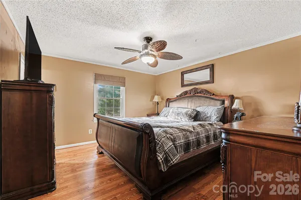 $325,000 | 1451 31st St Place Northeast, Conover, NC 28613