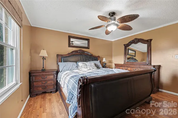 $325,000 | 1451 31st St Place Northeast, Conover, NC 28613