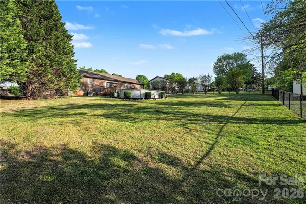 $325,000 | 1451 31st St Place Northeast, Conover, NC 28613