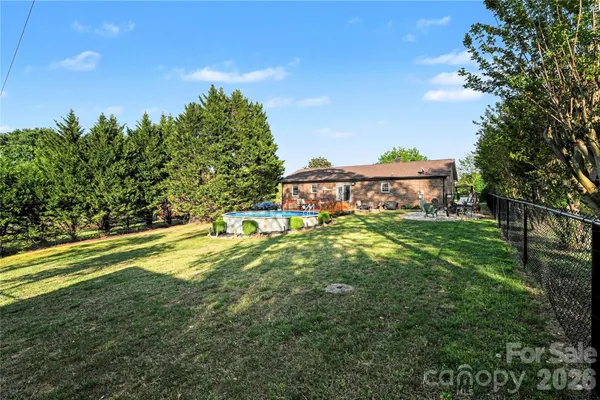 $325,000 | 1451 31st St Place Northeast, Conover, NC 28613