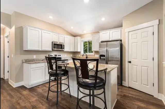 $409,900 | 3469 Oak Branch Court, Allegan, MI 49010